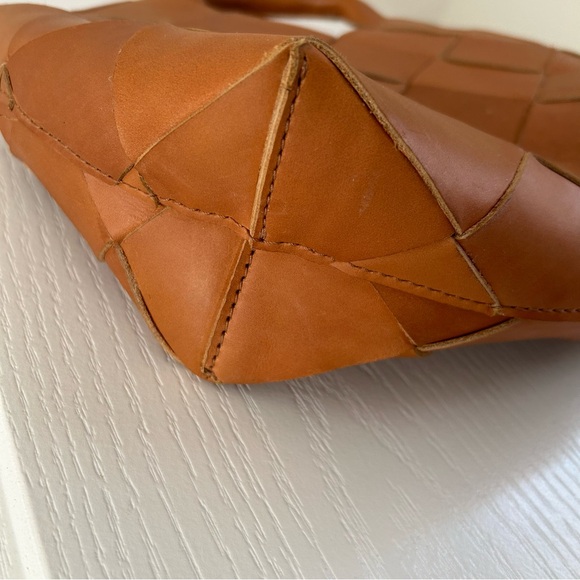 Parker Clay Acacia Woven Crossbody Bag - Picture 8 of 10